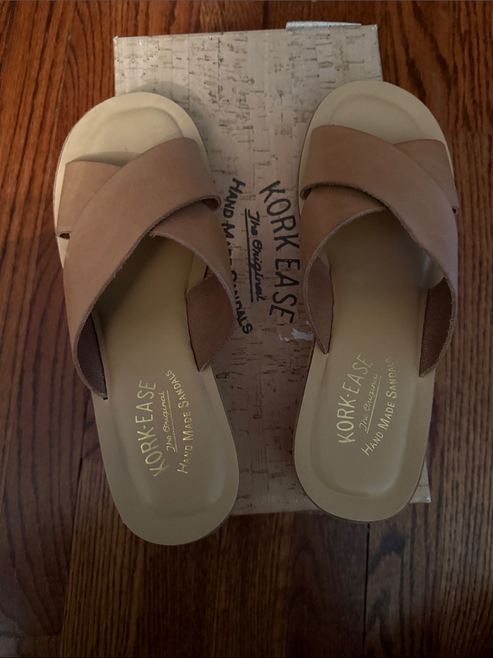Kork-Ease Women's Beige/Tan Crisscross Slide Sandals